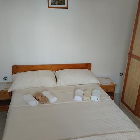 Braco Apartments By The Sea With A Sea View Žaborić Eksteriør billede