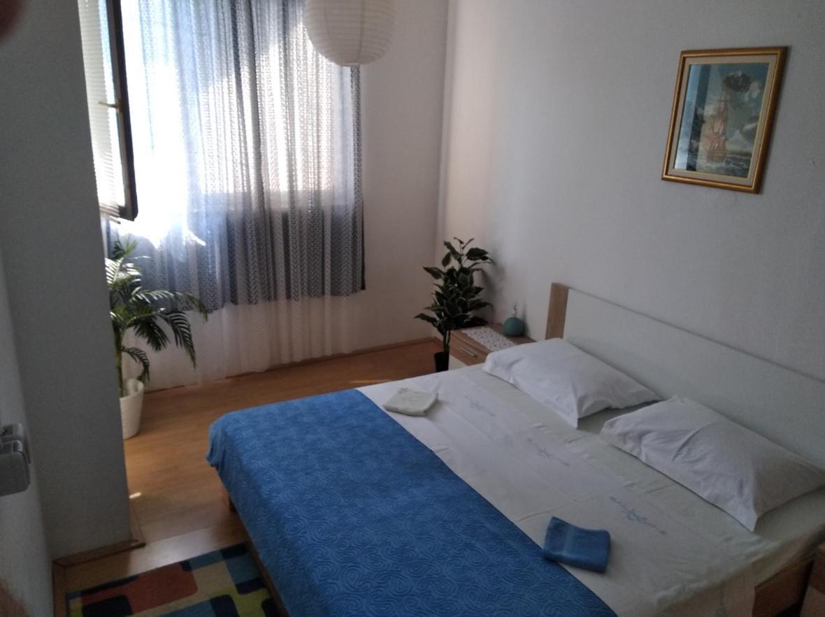 Braco Apartments By The Sea With A Sea View Žaborić Eksteriør billede