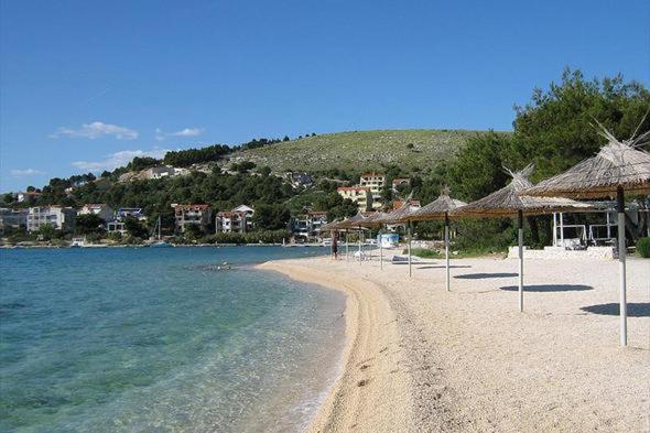 Braco Apartments By The Sea With A Sea View Žaborić Eksteriør billede