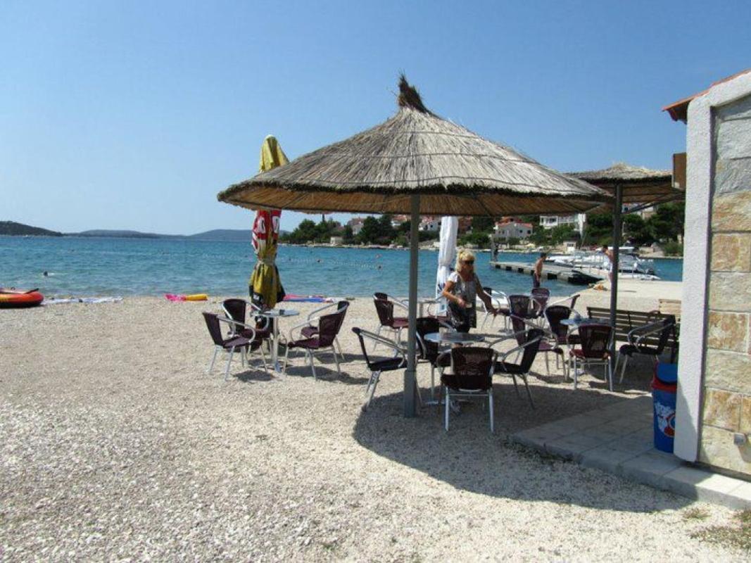 Braco Apartments By The Sea With A Sea View Žaborić Eksteriør billede