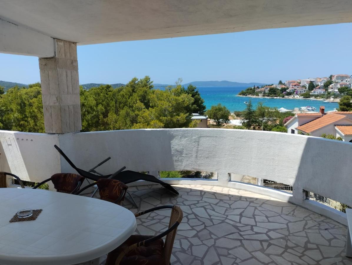 Braco Apartments By The Sea With A Sea View Žaborić Eksteriør billede